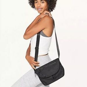 *SALE* 26% OFF NWOT Lululemon Festival Bag